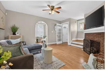 139 Headley Ter, Irvington, NJ 07111 - Photo 10