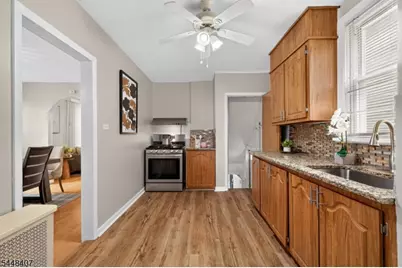 139 Headley Ter, Irvington, NJ 07111 - Photo 18