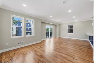 434 S 10th St, Newark, NJ 07103 - Photo 6
