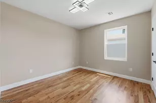434 S 10th St, Newark, NJ 07103 - Photo 34