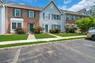 91 Chelsea Ct, Franklin Township, NJ 08823 - Photo 2