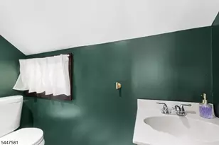 209 Hudson Ave, Hopatcong, NJ 07843 - Photo 24