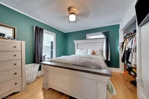 434 E 3rd Ave, Roselle, NJ 07203 - Photo 18