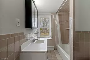 273 W Main St, Bound Brook, NJ 08805 - Photo 10