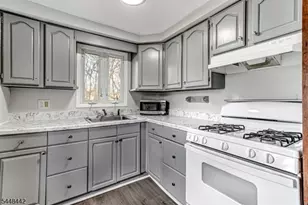 273 W Main St, Bound Brook, NJ 08805 - Photo 2