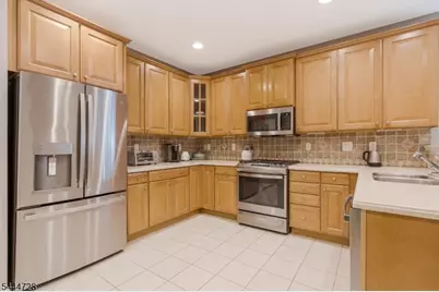 7208 Westover Way, Franklin Township, NJ 08873 - Photo 12