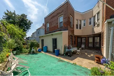 149 Howe Ave, Passaic, NJ 07055 - Photo 24