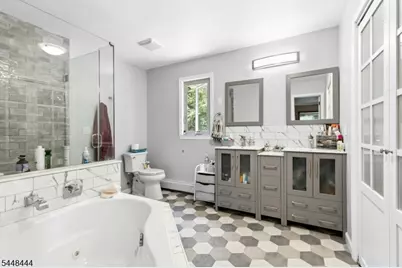 40 Vista Dr, Marlboro Township, NJ 07751 - Photo 20