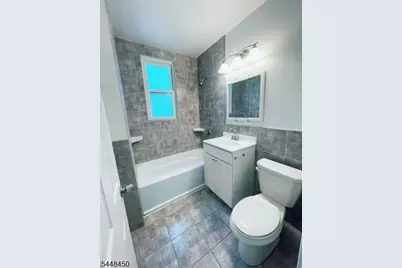 16 Hazel Pl #2, Irvington, NJ 07111 - Photo 4