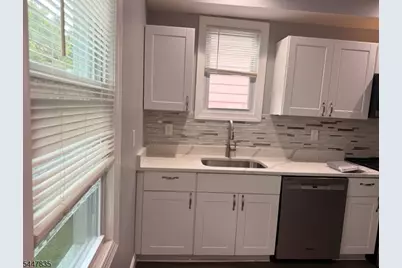 1008 Boudinot Place, Elizabeth, NJ 07201 - Photo 12