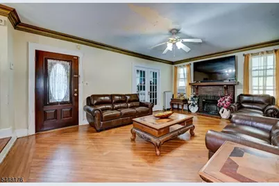 47 Boyden Pkwy, Maplewood, NJ 07040 - Photo 6