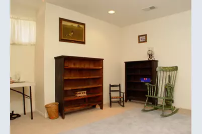 5 Briar Ln #5, Raritan Township, NJ 08822 - Photo 4
