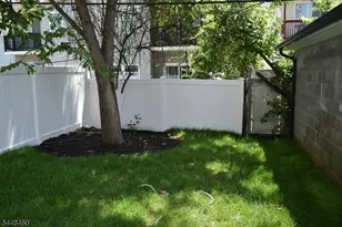 170 N 18th St, East Orange, NJ 07017 - Photo 18