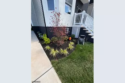 170 N 18th St, East Orange, NJ 07017 - Photo 4