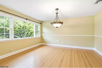 17 Edgewood Ave N, West Orange Township, NJ 07052 - Photo 8