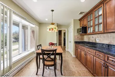 17 Edgewood Ave N, West Orange Township, NJ 07052 - Photo 14