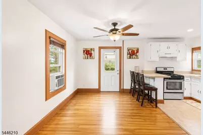 148 Watson Ave, West Orange Township, NJ 07052 - Photo 12