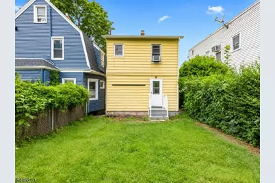 148 Watson Ave, West Orange Township, NJ 07052 - Photo 6