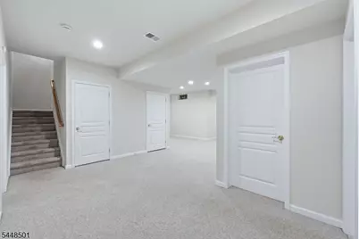 96 Hickory Hill Blvd, Totowa, NJ 07512 - Photo 30
