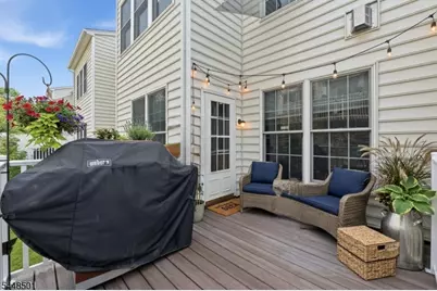 96 Hickory Hill Blvd, Totowa, NJ 07512 - Photo 8
