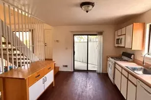 28 Spencer St, Franklin Township, NJ 08873 - Photo 12