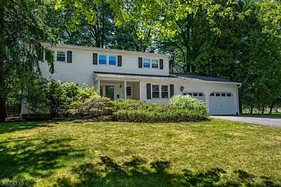 109 Leamoor Dr, Parsippany, NJ 07054 - Photo 24