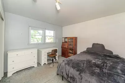109 Leamoor Dr, Parsippany, NJ 07054 - Photo 16
