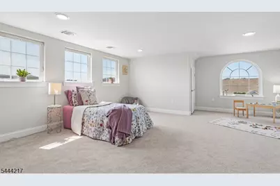 1366 Genovese Ln, Rahway, NJ 07065 - Photo 28