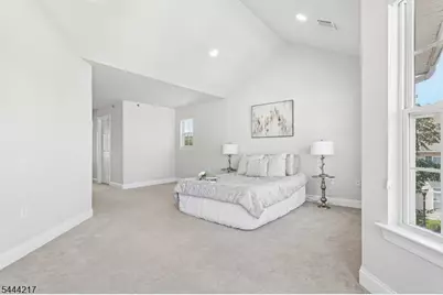 1366 Genovese Ln, Rahway, NJ 07065 - Photo 16