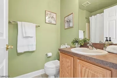 1366 Genovese Ln, Rahway, NJ 07065 - Photo 22