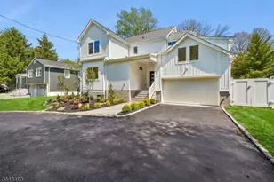 596 White Oak Ridge Rd, Millburn, NJ 07078 - Photo 2