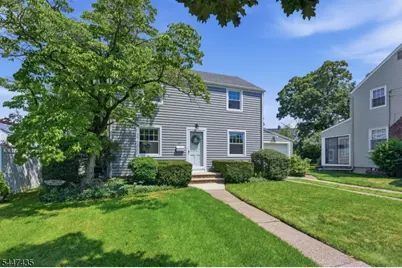 21 Wagner St, Bloomfield, NJ 07003 - Photo 2
