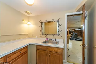 10 Reed Ct, Wayne, NJ 07470 - Photo 28