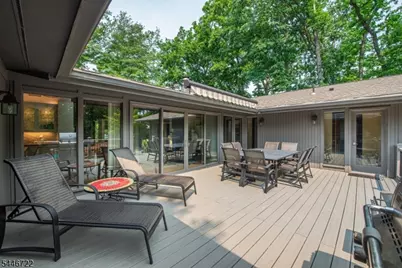 10 Reed Ct, Wayne, NJ 07470 - Photo 30