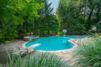 10 Reed Ct, Wayne, NJ 07470 - Photo 34