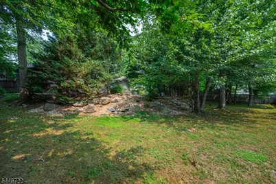 10 Reed Ct, Wayne, NJ 07470 - Photo 36