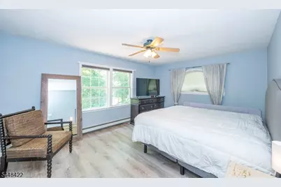 38 Oneida Ave, Hopatcong, NJ 07843 - Photo 10