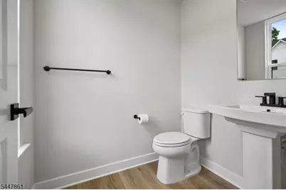 18 Lafayette Ln, Montville Township, NJ 07082 - Photo 10