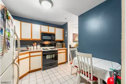 63 Autumn Ct, Roxbury Township, NJ 07852 - Photo 8