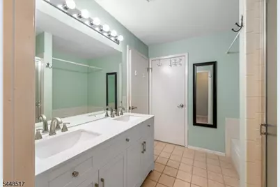 63 Autumn Ct, Roxbury Township, NJ 07852 - Photo 10