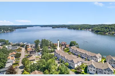 33 Catamaran Ct, Mount Arlington, NJ 07856 - Photo 1