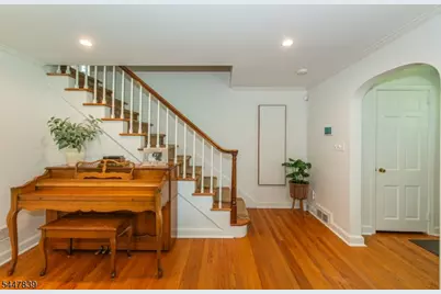 707 Prospect St, Westfield, NJ 07090 - Photo 8
