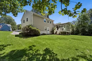 11 Colonial Way, Livingston, NJ 07039 - Photo 36