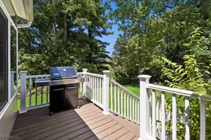11 Colonial Way, Livingston, NJ 07039 - Photo 16