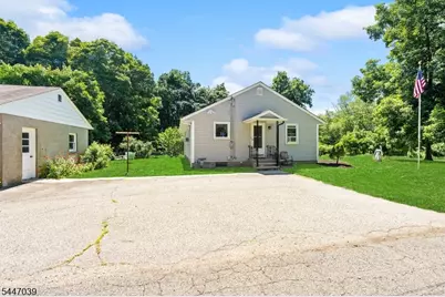162 Cozy Lake Rd, Jefferson Township, NJ 07438 - Photo 20