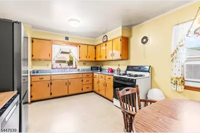 162 Cozy Lake Rd, Jefferson Township, NJ 07438 - Photo 6