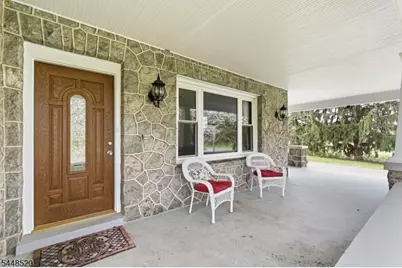 1316 Belvidere Rd, Lopatcong Township, NJ 08865 - Photo 8