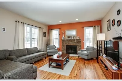 94 Pearl St, Bridgewater, NJ 08807 - Photo 8