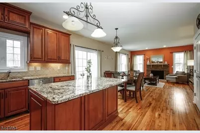 94 Pearl St, Bridgewater, NJ 08807 - Photo 6