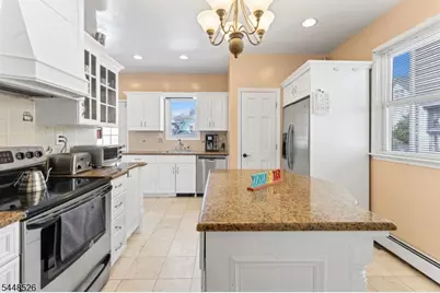 206 Mortimer Ave, Rutherford, NJ 07070 - Photo 10